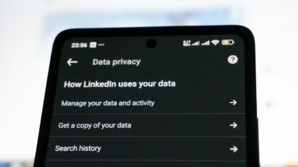 Kaip tvarkyti programėlių leidimus telefone: kokius išjungti, ką palikti ir kodėl tai svarbu jūsų privatumui