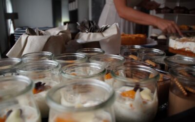 Kaip suvaldyti saldumynų troškimą: realūs desertų sprendimai namams be sudėtingų dietų