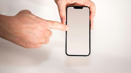 Vertimo įrankiai telefone ir naršyklėje: kaip iš tikrųjų jais naudotis kasdien, kad vertimai būtų aiškesni